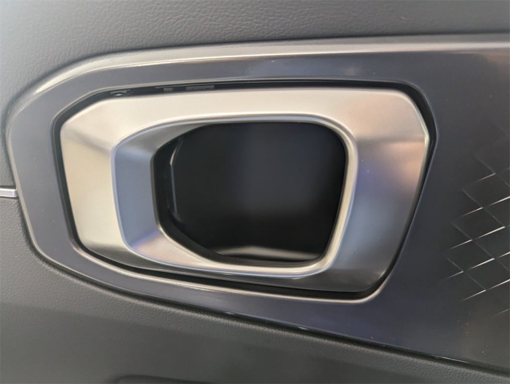 2025 Kia Sorento S photo 15