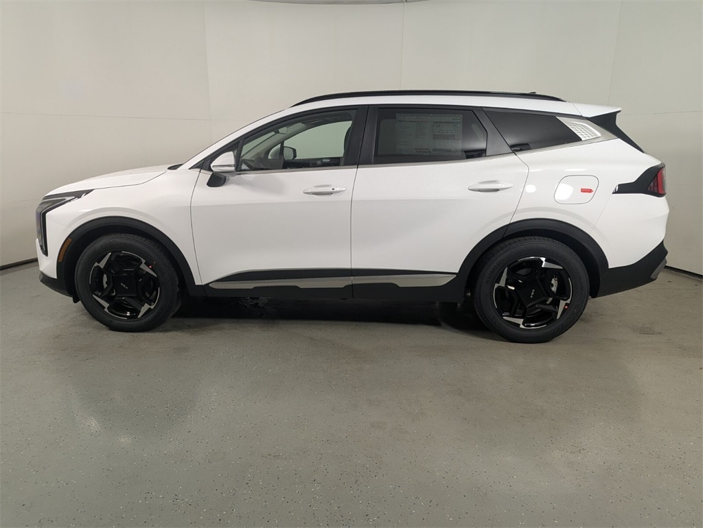 New 2026 Kia Sportage EX SUV