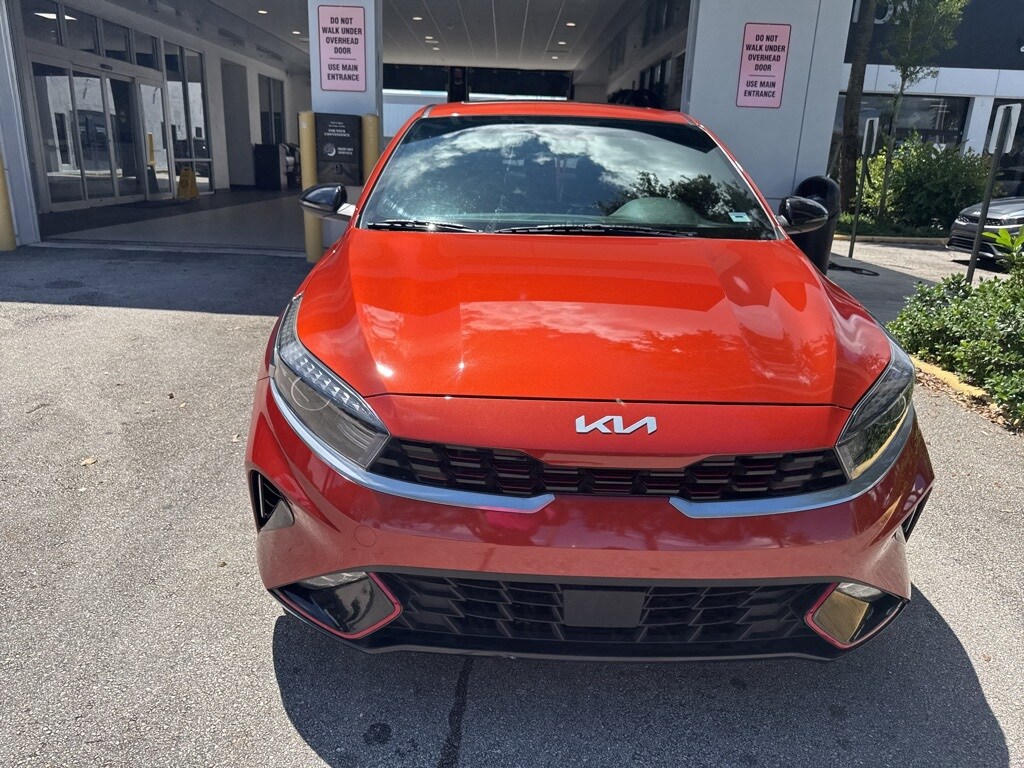 2023 Kia Forte GT-Line photo 2