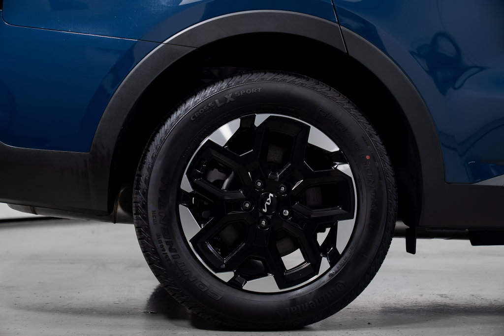 2026 Kia Sorento S - Photo 6
