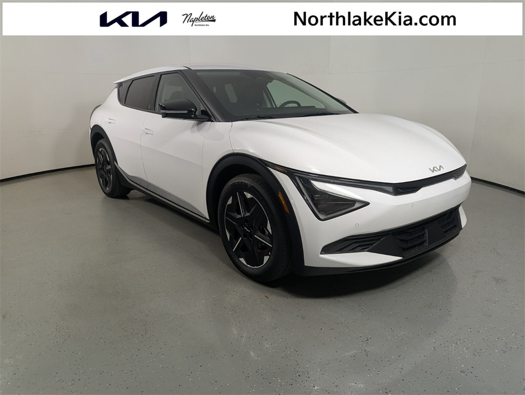 2025 Kia EV6 Light L/R's photo