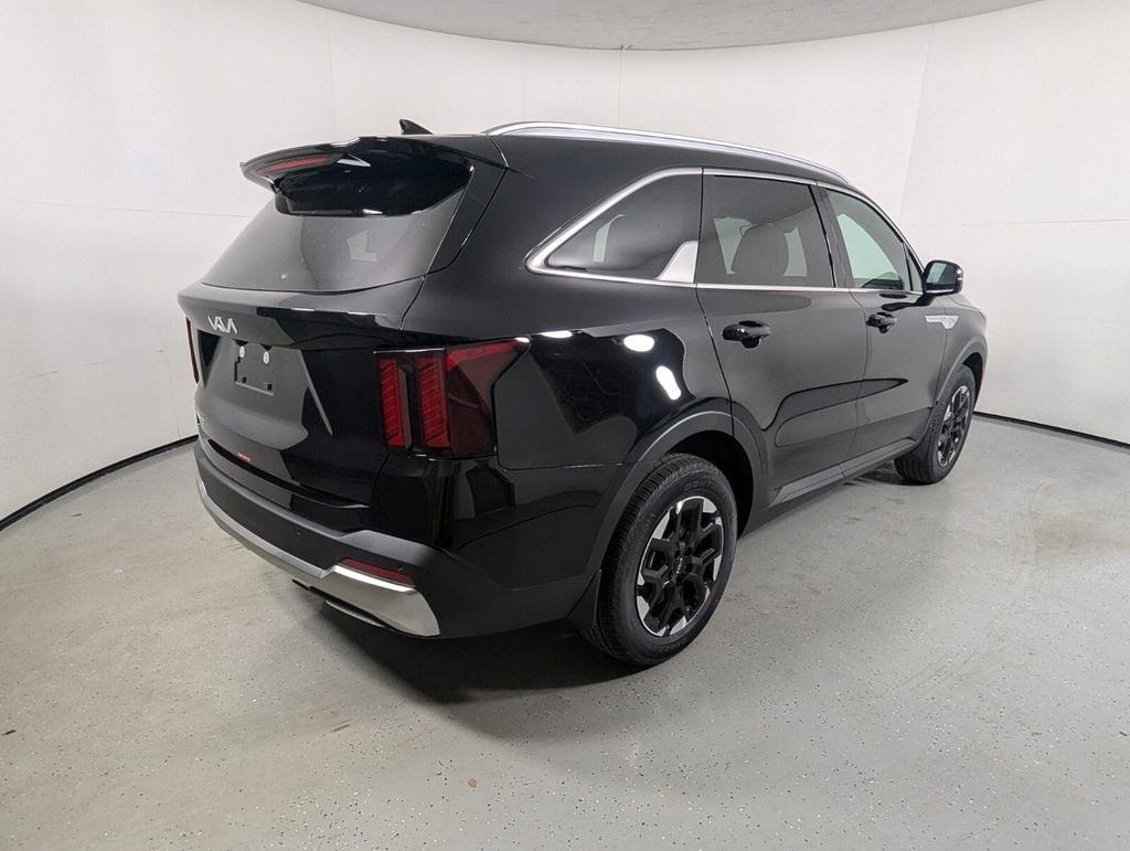 2025 Kia Sorento S - Photo 7