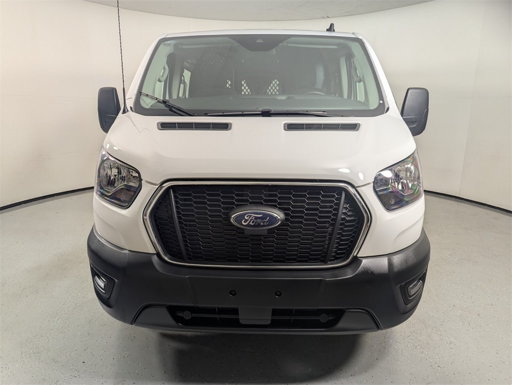 2024 Ford Transit photo 2