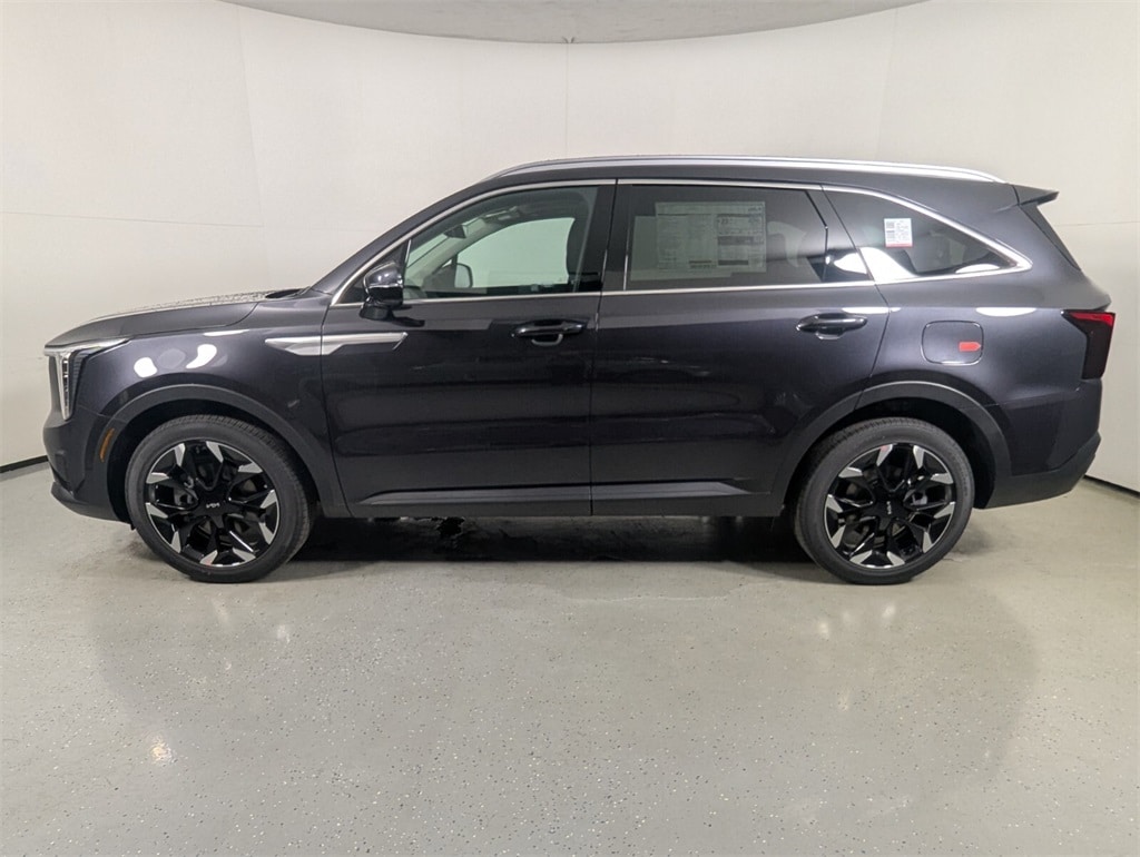 2026 Kia Sorento EX photo 4