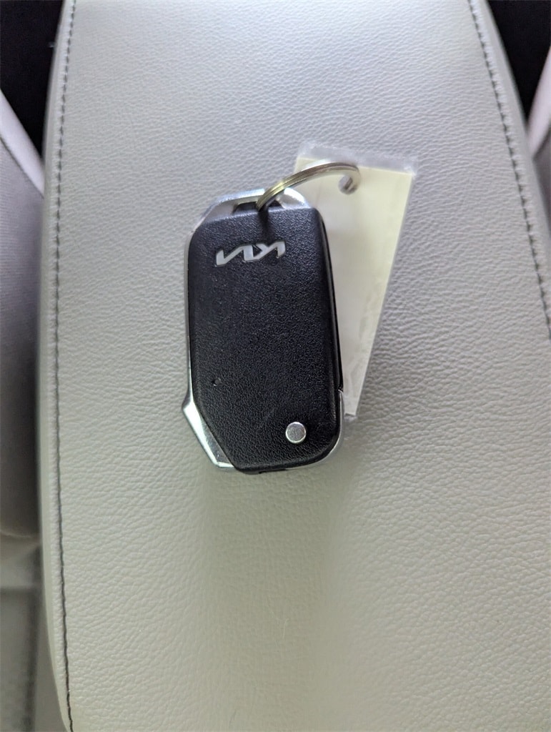 2022 Kia Soul LX photo 25