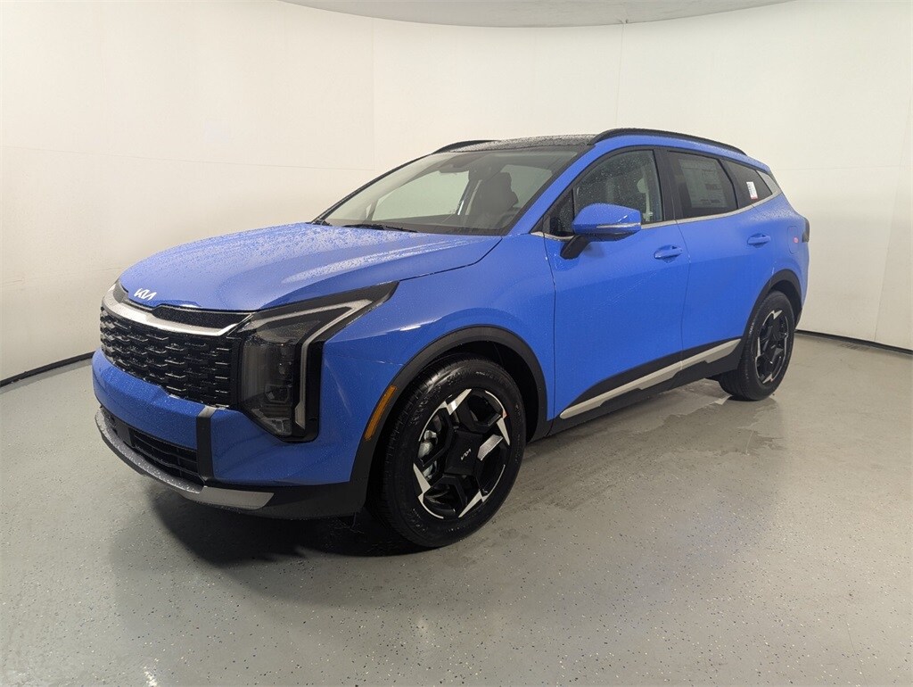 2026 Kia Sportage EX photo 3