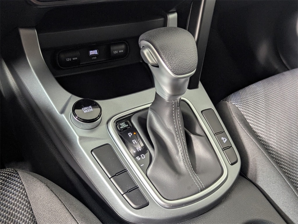 2026 Kia Seltos LX photo 20