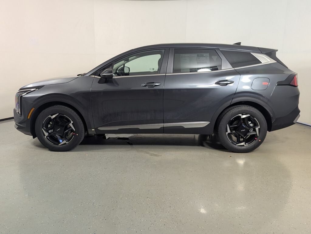 New 2026 Kia Sportage EX SUV