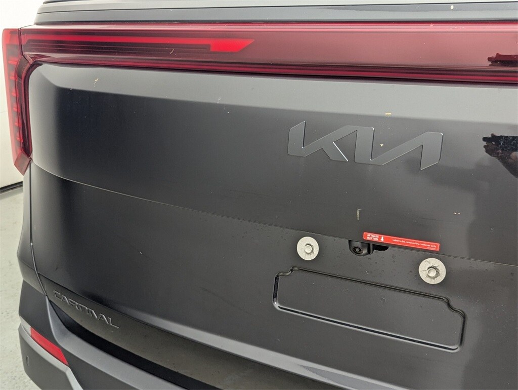 2026 Kia Carnival SX Prestige photo 8