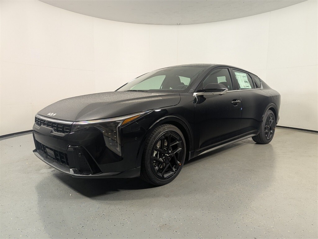New 2025 Kia K4 GT-Line Turbo Sedan