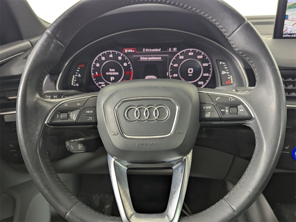 2017 Audi Q7 2.0T Premium Plus photo 16