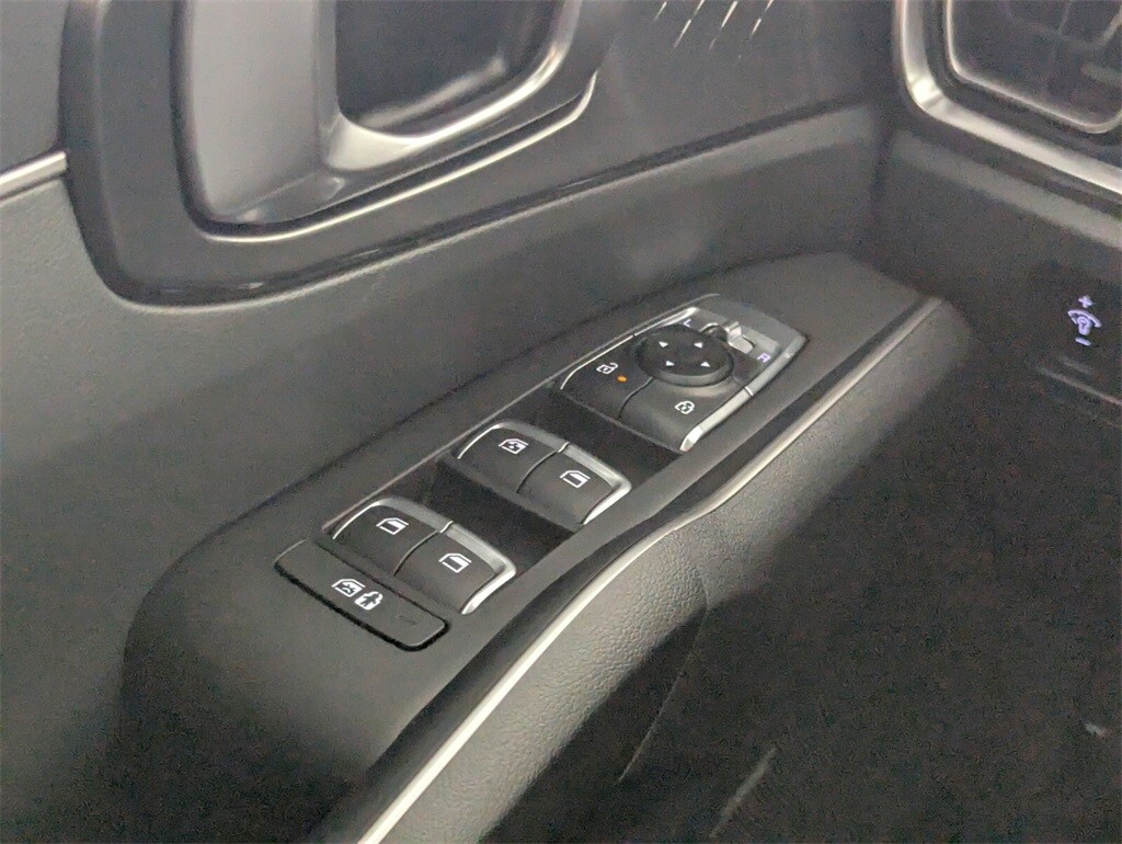 2026 Kia Sorento EX photo 13