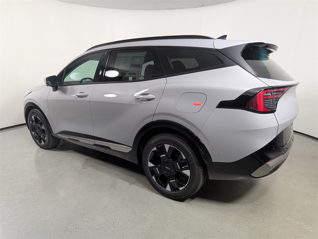 2026 Kia Sportage photo 3