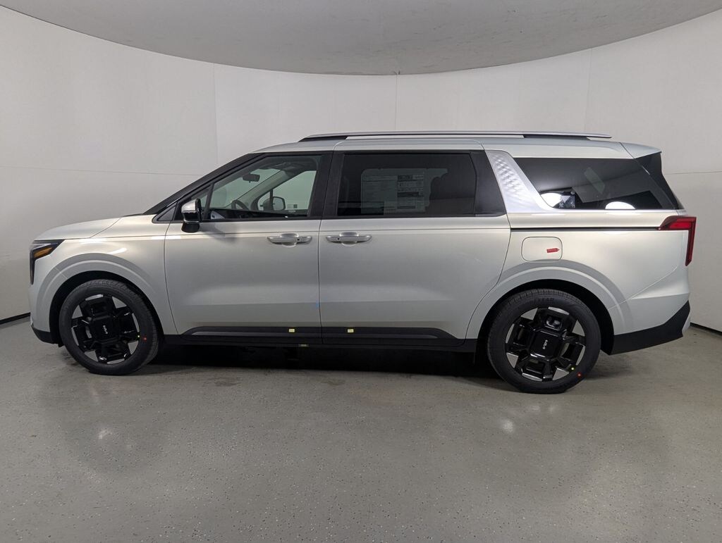 New 2026 Kia Carnival EX Minivan/Van