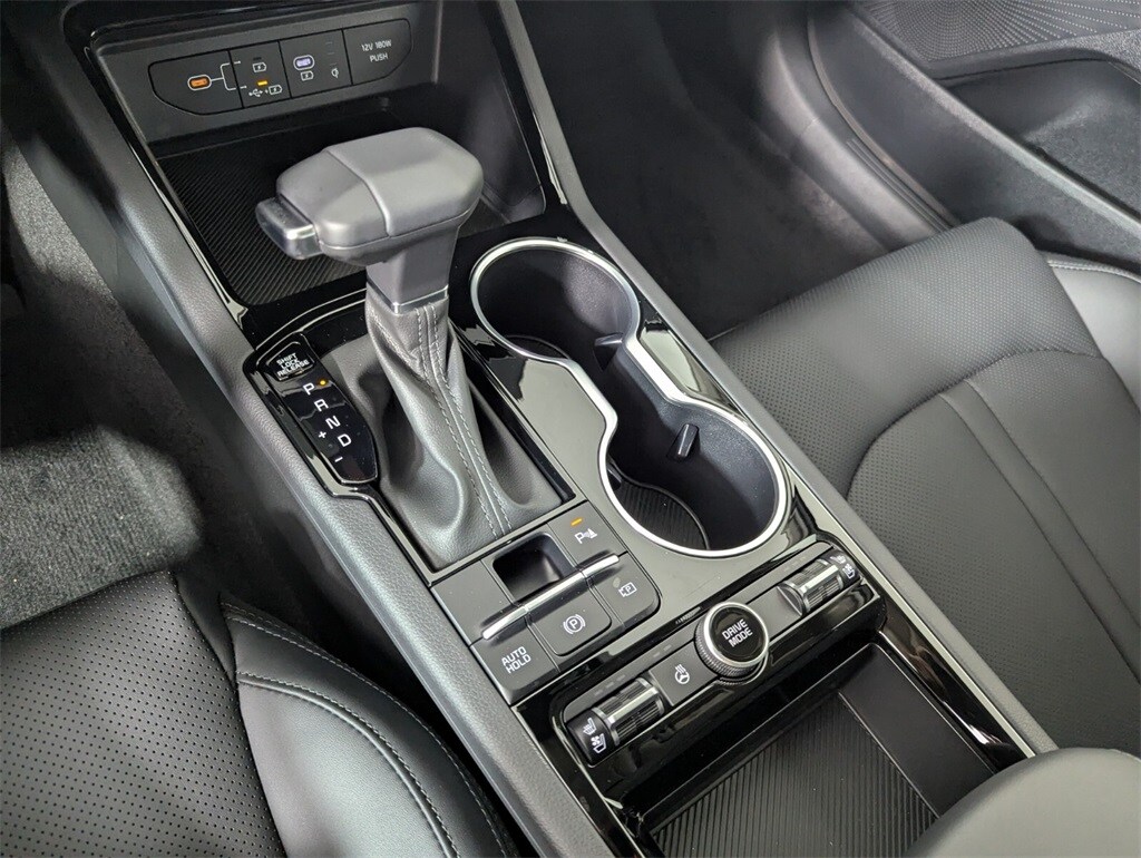 2026 Kia K5 EX photo 22