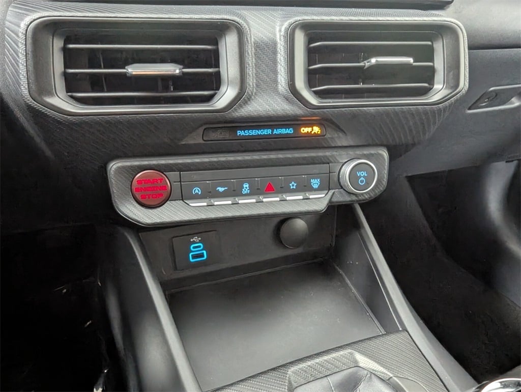 2024 Ford Mustang EcoBoost photo 18