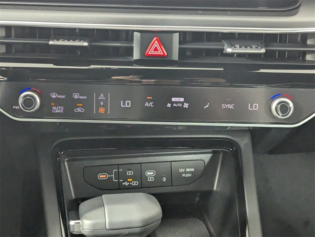 2026 Kia K5 GT-Line photo 19