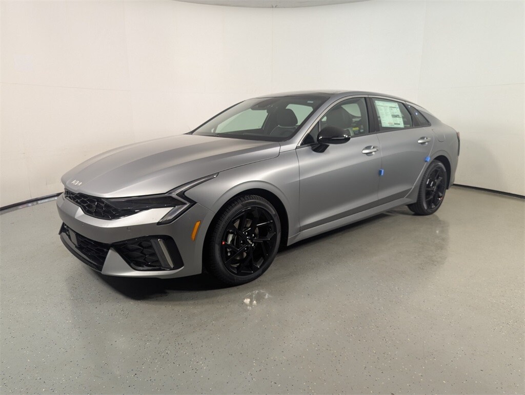 2026 Kia K5 GT-Line photo 3