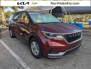 2024 Kia Carnival LX Minivan/Van