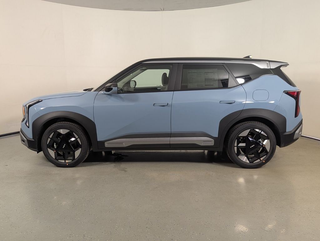 New 2027 Kia Seltos S SUV
