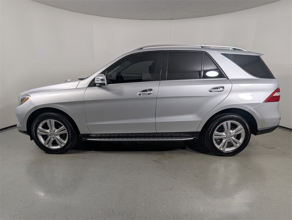 2015 Mercedes Benz ML 350 4MATIC photo 4