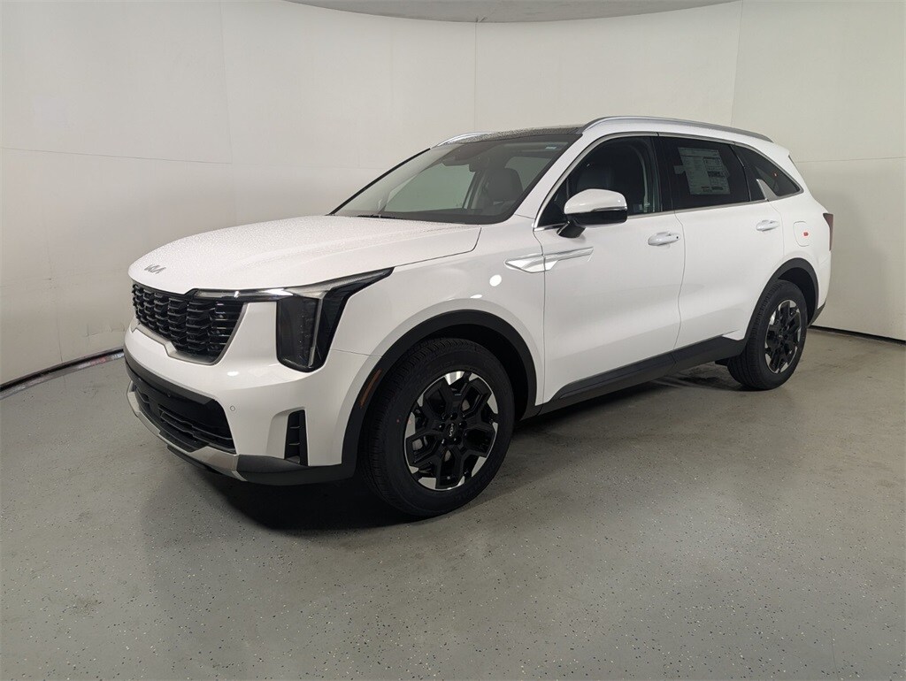 New 2026 Kia Sorento S SUV