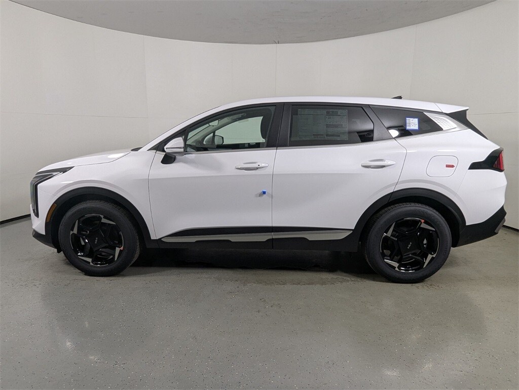 New 2026 Kia Sportage EX SUV