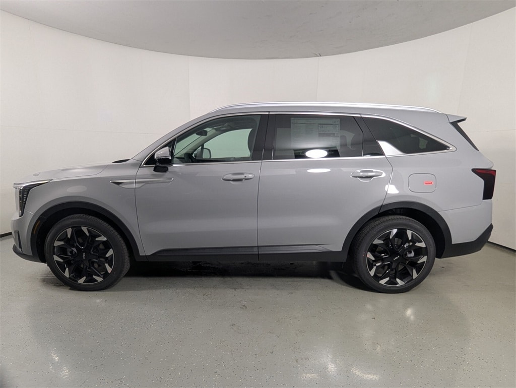 2026 Kia Sorento EX photo 3