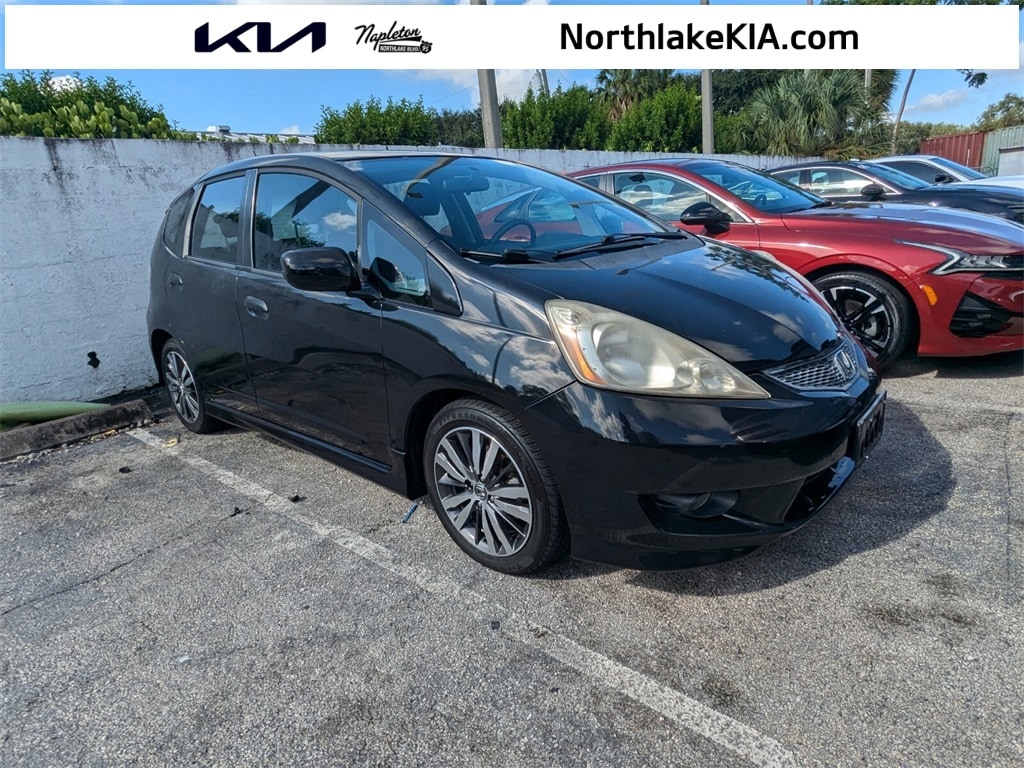 Used 2009 Honda Fit Sport with VIN JHMGE88699S040570 for sale in Palm Beach Gardens, FL