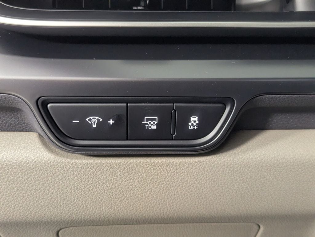 2026 Kia Carnival LXS - Photo 13