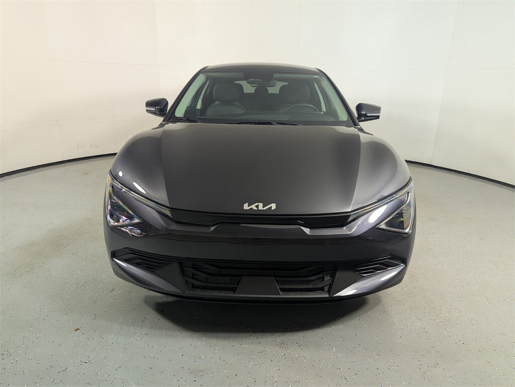 New 2025 Kia EV6 Light SUV