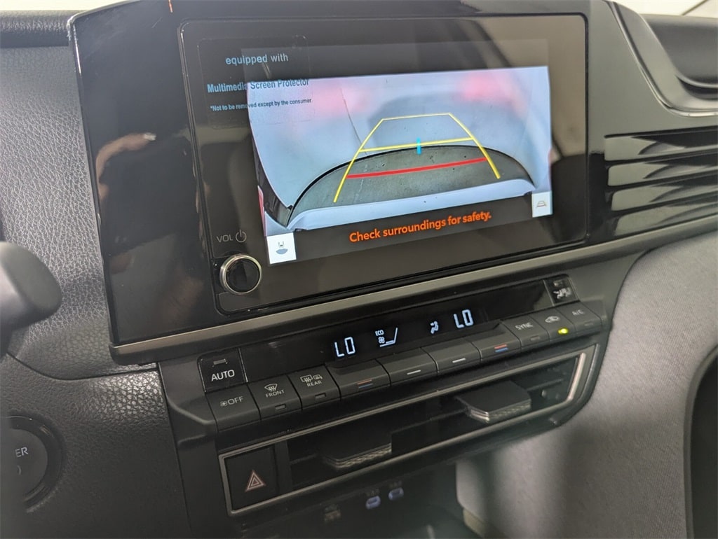 2025 Toyota Camry LE photo 22