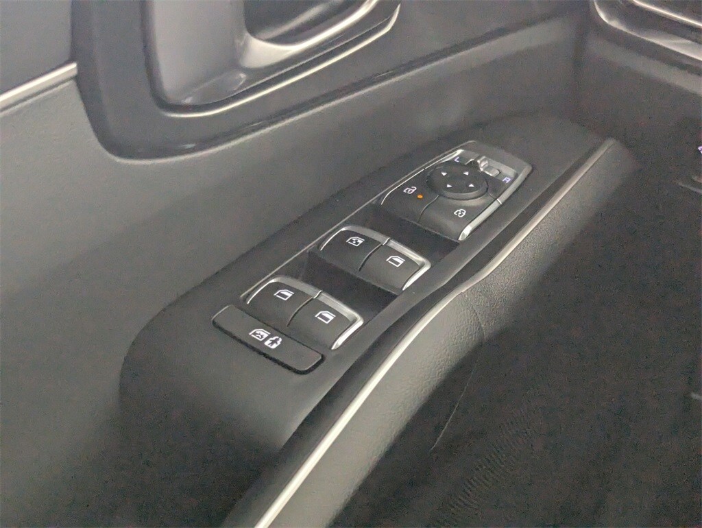 2026 Kia Sorento S photo 13