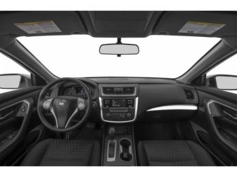 Nissan Altima Interior