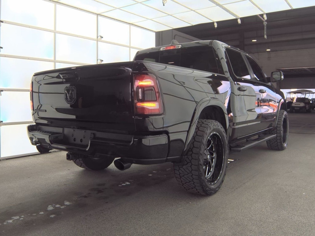 2020 Ram 1500 Laramie photo 4
