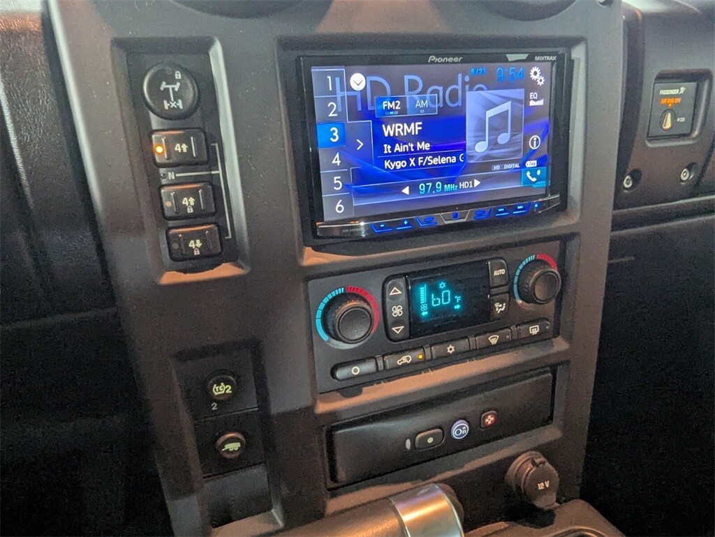 2005 Hummer H2 Base photo 18