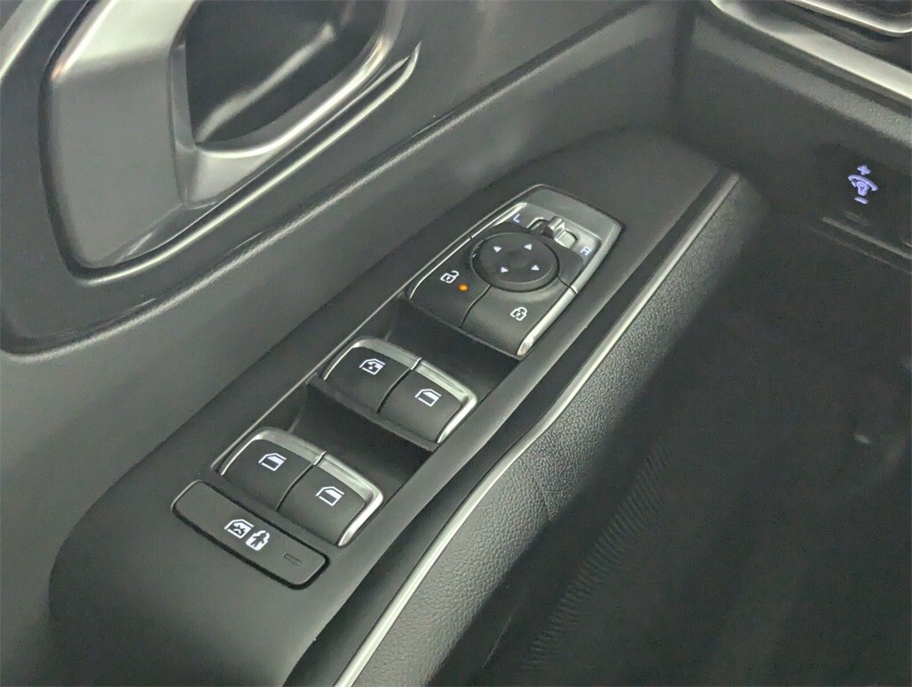 2025 Kia Sorento S photo 17