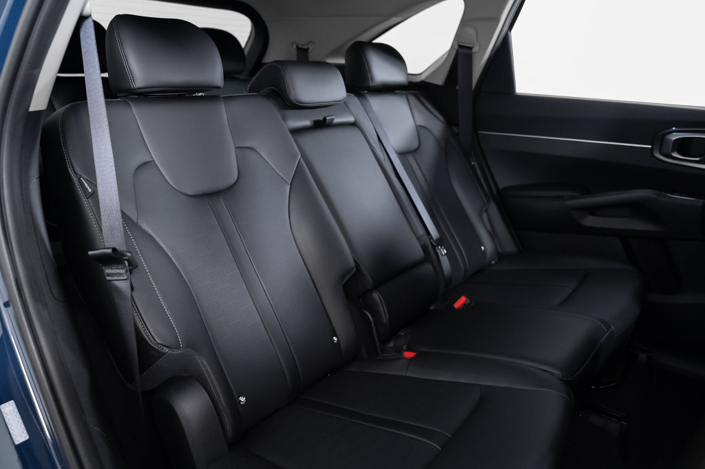 2026 Kia Sorento S - Photo 22