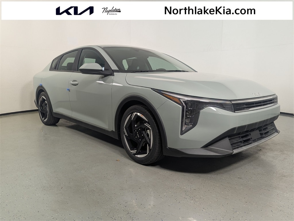 2025 Kia K4 EX's photo