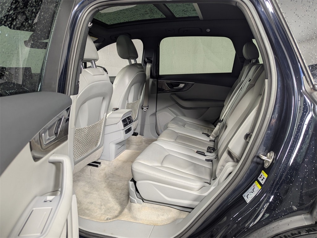 2017 Audi Q7 2.0T Premium Plus photo 23