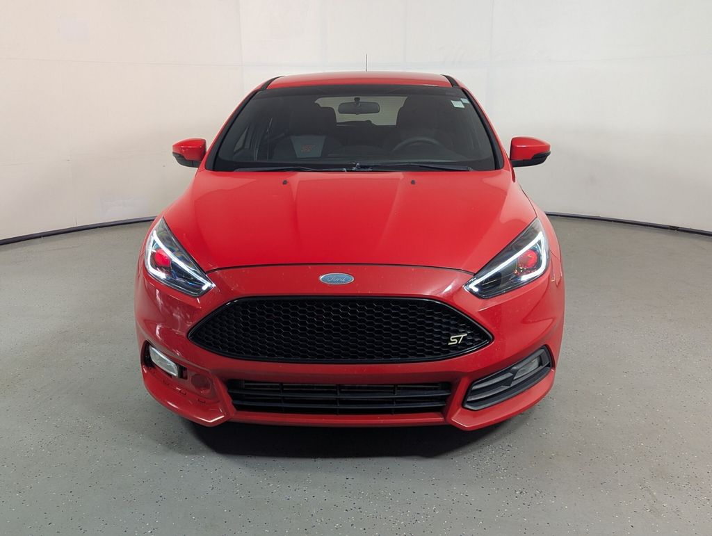 Used 2015 Ford Focus ST with VIN 1FADP3L93FL366248 for sale in Palm Beach Gardens, FL