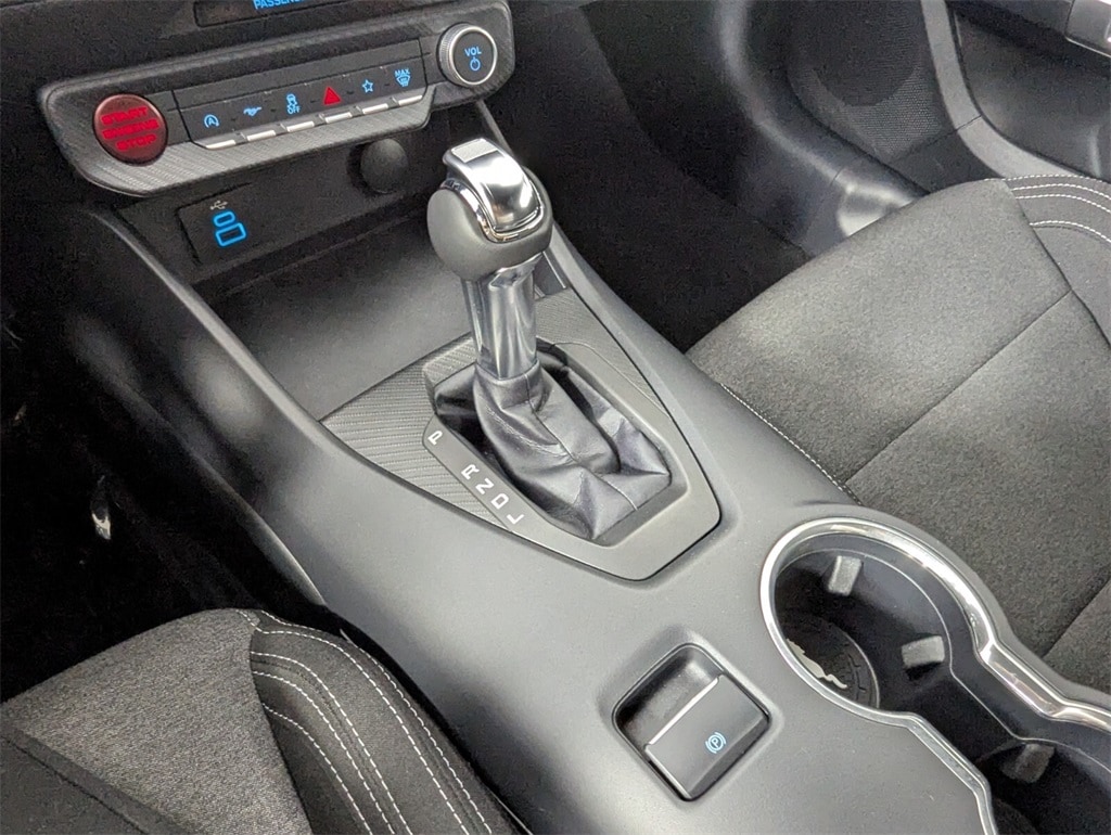 2024 Ford Mustang EcoBoost photo 20