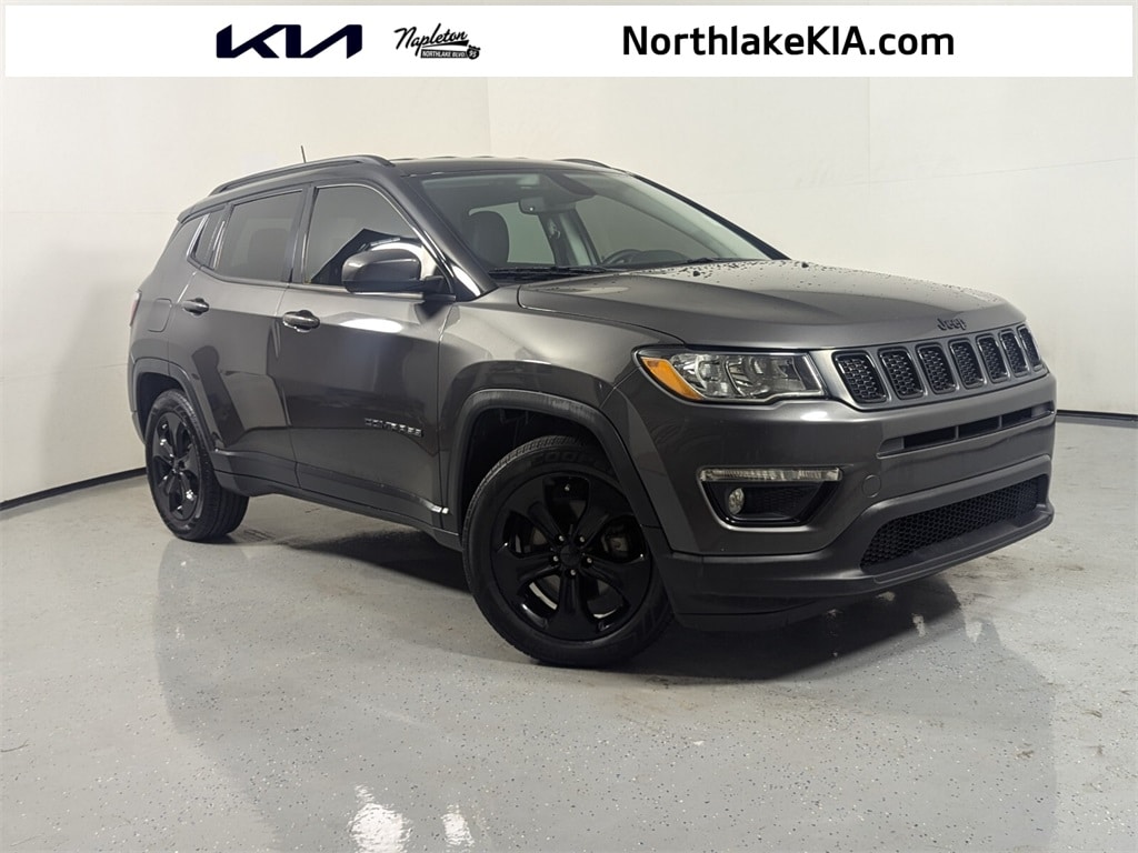 Used 2019 Jeep Compass Altitude with VIN 3C4NJCBB4KT685693 for sale in Palm Beach Gardens, FL