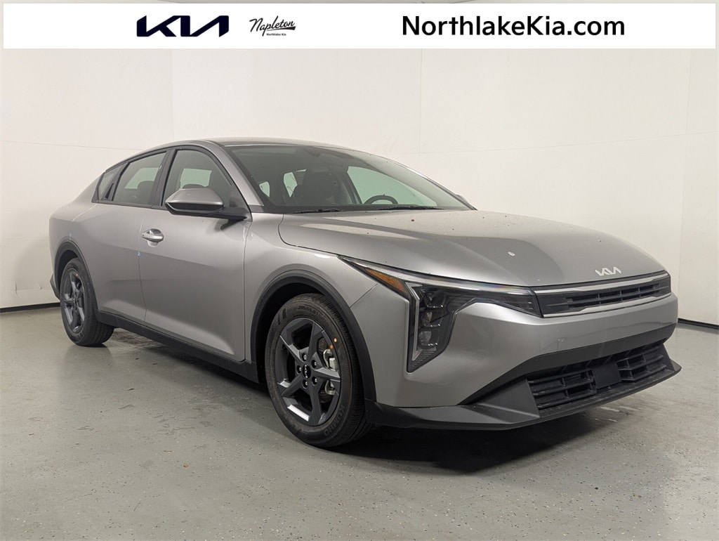 2025 Kia K4 LXS's photo