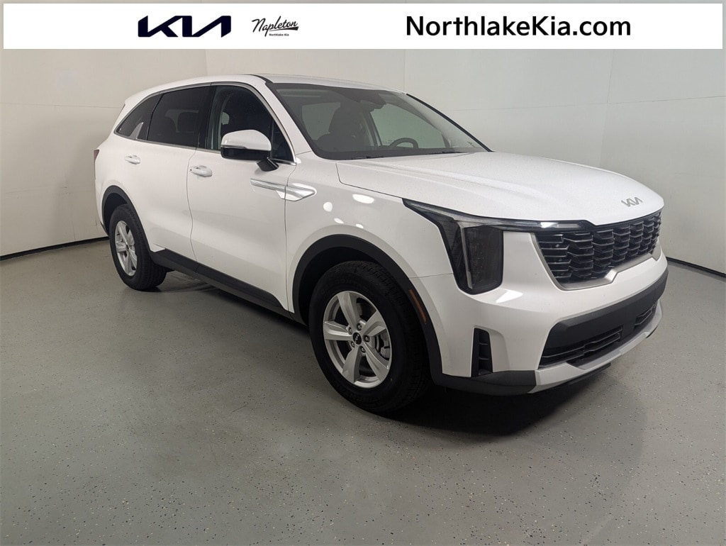 2026 Kia Sorento LX's photo