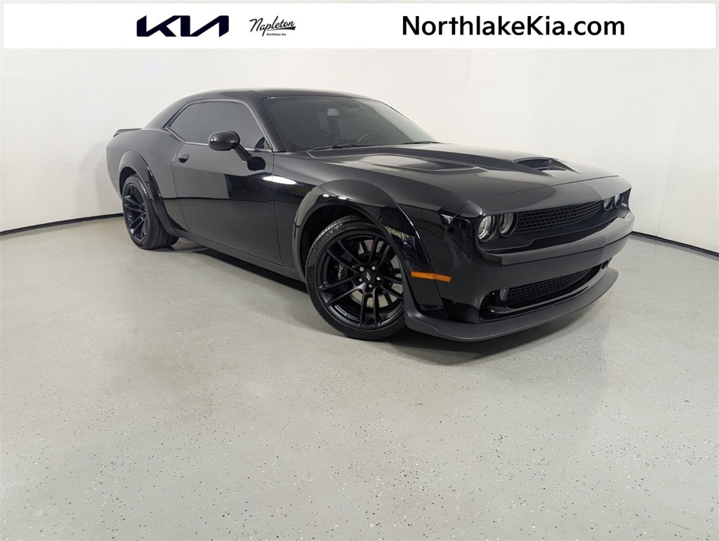 2023 Dodge Challenger R/T's photo