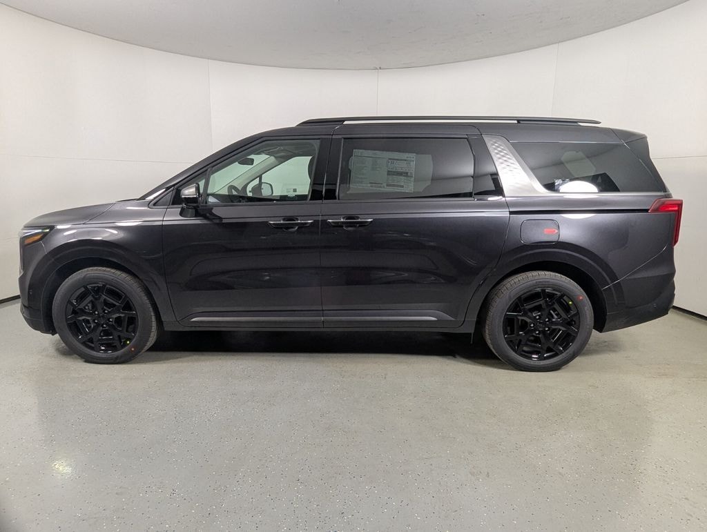 New 2026 Kia Carnival Hybrid SX Minivan/Van