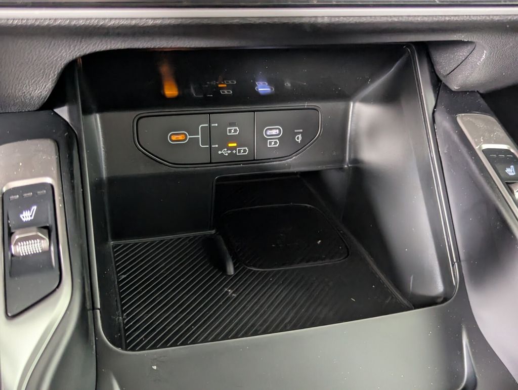 2026 Kia Sorento S - Photo 23