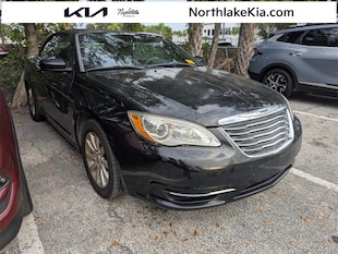 2013 Chrysler 200 Touring Convertible