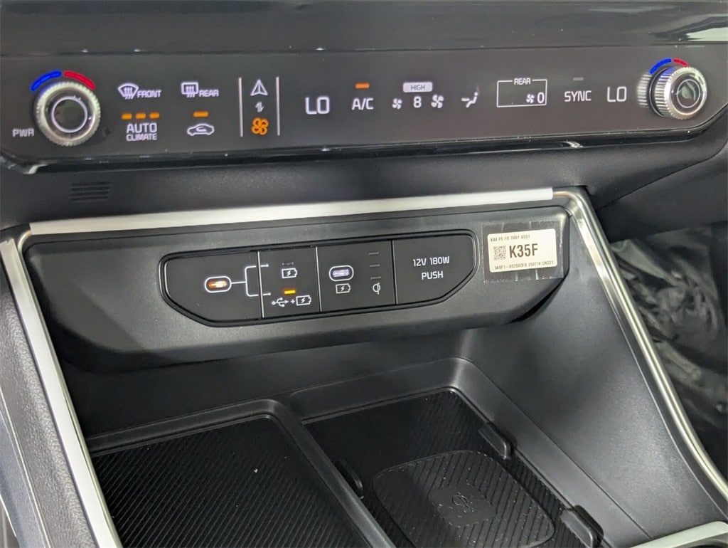 2026 Kia Carnival SX Prestige photo 22